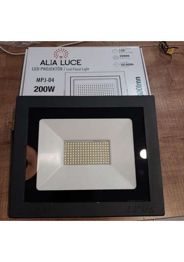 200 W SMD LED PROJEKTÖR - 18.000 LÜMEN