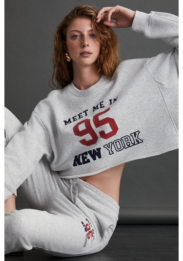 Gloryy Kadın Comfort Fit Baskı Detaylı Lastikli Paça Organik Pamuklu Grimelanj Eşofman Takımı