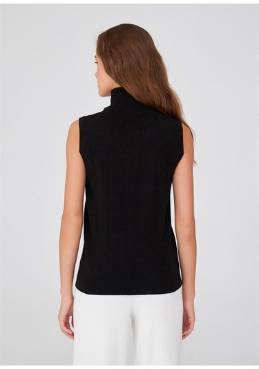 Peraluna Kadın Balıkçı Yaka Dar Kalıp Kolsuz Bluz Siyah-Siyah