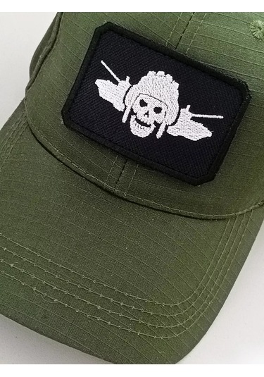 Foto Prınt Cırtcırtlı Armalı Rusya Federasyonu Silahlı Kuvvetleri Zırhlı Birlikler Tankçu Parçası 246057140