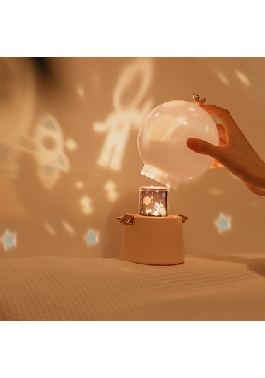 Wezone Pembe Projektör Işık Ve Müzik Kutusu - 3 Işık + 6 Film Seçeneği, Abs Malzeme, 8 Saat Çalışma Süresi Diğer