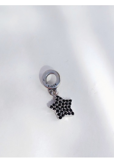 Keskin Gümüş 18 Ayar Altın Kaplama Siyah Yıldız Tasarım Gümüş Kadın Charm