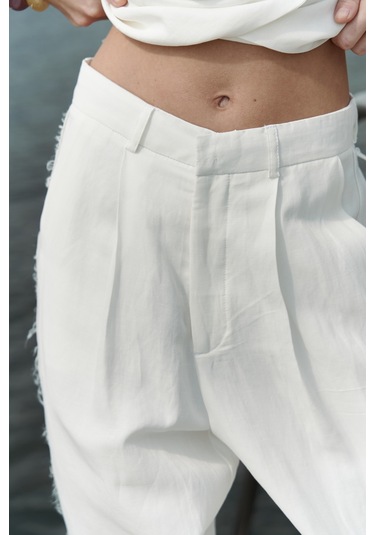 Nagmetah Sırt Pencereli Ekru Yelek Pantolon Takım Ekru