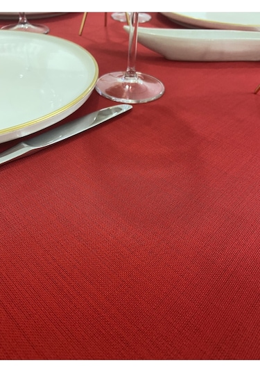 Keten Görünümlü Dertsiz Masa Örtüsü Kırmızı 13 Parça