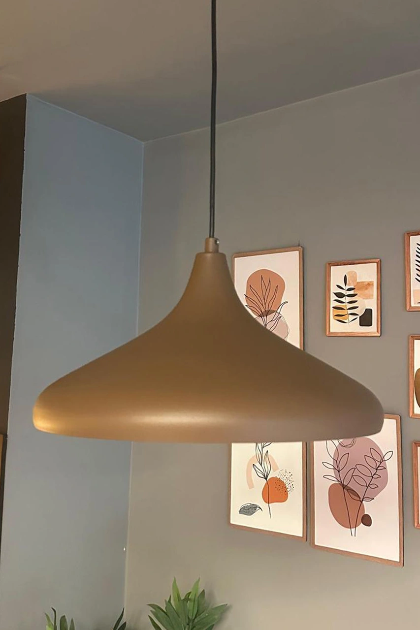 Champion Sütlü Kahve Tekli Avize Kafe Iç Mekan Salon Oturma Odası Mutfak Yatak Odası Sarkıt Modeli Sütlü Kahve