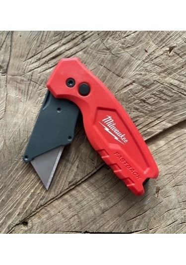 Milwaukee Pro Metal Katlanır Maket Bıçağı Fastback Compact 16cm