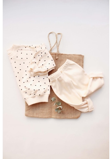 Siyah Puantiyeli Bebek Alt Üst Takım Krem
