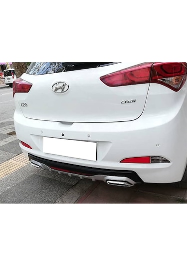 Hyundai İ20 Siyah Difüzör Difizör Yuvarlak Egzoz Görünüm Reflektörlü