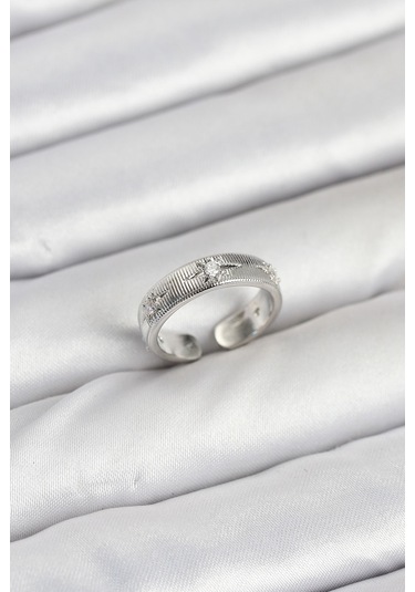 Byk3899 - Pirinç Gümüş Renk Zirkon Taşlı Kutup Yıldızı Model Kadın Yüzük Diğer