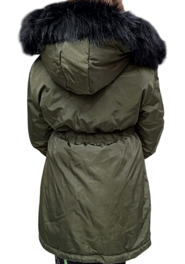 Kız Çocuk Haki Beli Lastikli Kapüşonu Kürklü Kol Ucu Ribanalı Fermuar Çıtçıt Kapamalı Midi Boy Mont Haki