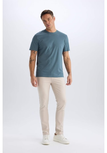 DeFacto %100 Pamuk New Regular Fit Bisiklet Yaka Basic Düz Kısa Kollu Tişört V7699AZ25SPBE576