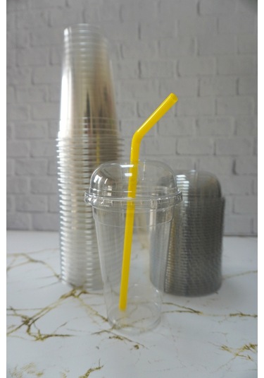 Plastik Milkshake Bardağı + Kapak + Pipet 16 Oz 470 Cc - 5 Adet