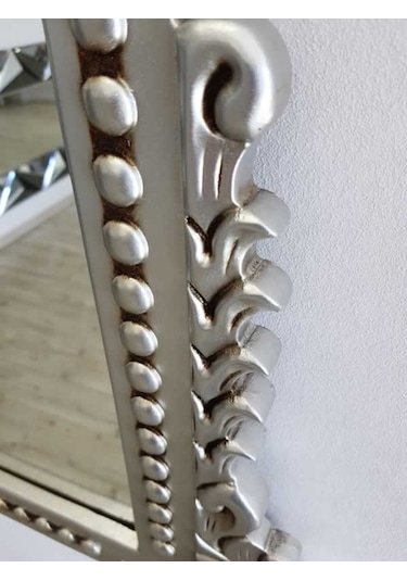 Ayna Denizi Lady Silver Model Gümüş Renk Dekoratif Ayna Gümüş