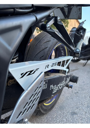 Yamaha R-25 Zincir Koruması Krom