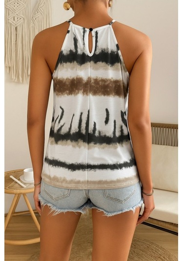 Leyla Sanat Sanata Yeni Bir Bakış Açısı Kadın Halter Kollu Damla Detaylı Desenli Süprem Bluz Yeşil