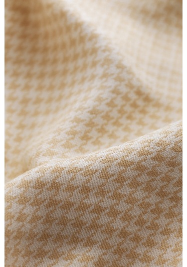 Krem Beyaz Kazayağı Şık Masa Runnerı 50x150 Cm Modern Ve Zarif Masa Örtüsü Runner Krem Beyaz Kazayağı