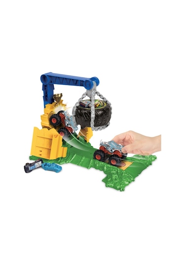 Hot Wheels Monster Trucks Arenada Rhinomite Mücadelesi HTP18