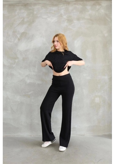 Osy Modal Yumuşak Dokulu Kumaş Bisiklet Yaka Taş Detaylı Kısa Kollu Takım - Siyah Siyah Osy Modal Yumuşak Dokulu Kumaş Bisiklet Yaka Taş Detaylı Kısa Kollu Takım - Siyah Siyah