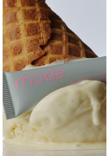 Rhode Peptit Destekli Nemlendirici Dudak Bakımı Rhode Vanilla 10ml