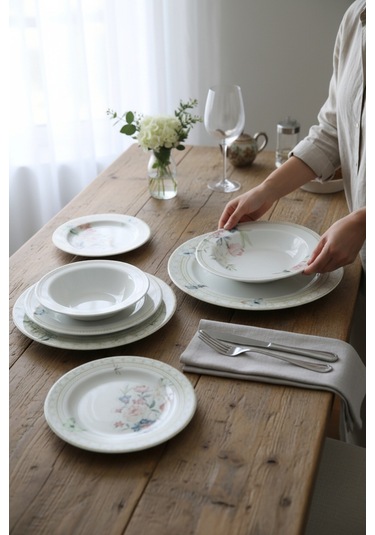 Akayev Porselen Fiorina 24 Parça Yemek Takımı Beyaz