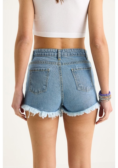 Shade Kadın Cep Detaylı Püsküllü Yırtık Denim Şort 60283399 - Mavi