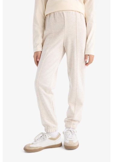 DeFacto Kız Çocuk Beli Lastikli Eşofman Altı E1845A825SPBG667 Bej DeFacto Kız Çocuk Beli Lastikli Eşofman Altı E1845A825SPBG667 Bej