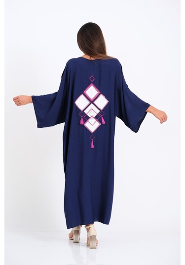 Kadın Lacivert V Yaka Omuzu Pencereli Cepleri Ve Sırtı Aplike Nakışlı Püsküllü Oversize Uzun Gömlek Elbise - Lacivert