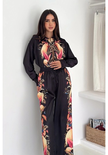 Saten Kumaş Desenli Takım Siyah Siyah