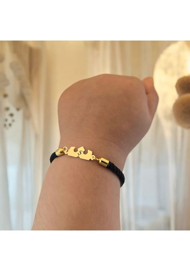 Ş Harfine Özel Taç Figürlü 14 Ayar Altın Plakalı Siyah İpek Örgülü Hediye Bileklik-507harf Ş