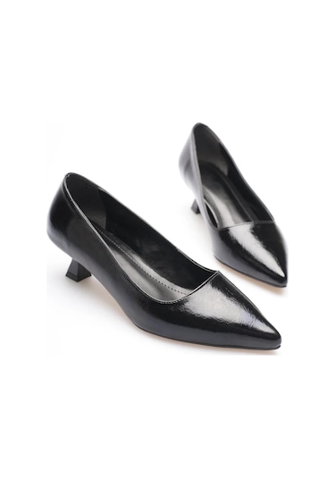 Trendella Kadın Siyah Kırışık Rugan Kısa Topuklu Stiletto Ayakkabı Tr20ms03c