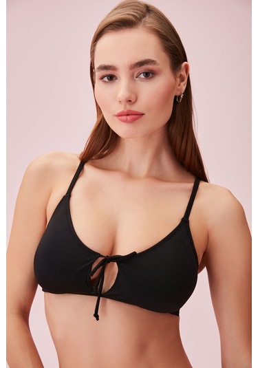 Suwen Bağcıklı Bralet Bikini Üst Sb24993012 Siyah