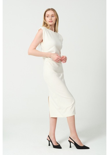 Arka Yırtmaç Detaylı Bel Büzgülü Elbise BEYAZ Beyaz