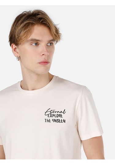 Colin's Colins Regular Fit Yuvarlak Yaka Düz Erkek Bej Kısa Kol Örme Cepsiz Tişört Cl1066765 Q1.v2 Beı Bej