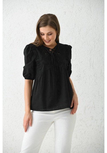 Kadın Bisiklet Yaka Balon Kol Nakış Detylı Volanlı Dokuma Yazlık Bluz Siyah