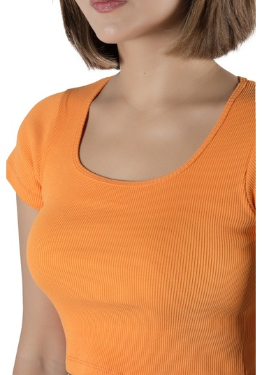 Turuncu Havuz Yaka Fitted/vücuda Oturan Kısa Kol Crop Tişört Turuncu