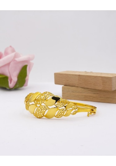 Latif Kuyumculuk 22 Ayar Altın Kalemli Parlak Tasarım Kadın Bileklik Lkb83555