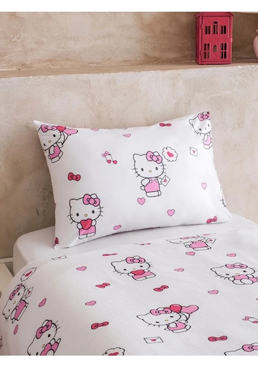 Pembe Hello Kitty Baskılı Tek Kişilik Kız Çocuk Pike Seti