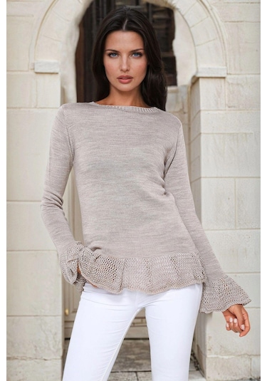 Vizon Yuvarlak Yaka, Fırfır Kol Ve Etek Ucu Detaylı, Triko Bluz Vizon