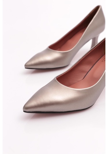 Dgn 320 Sivri Burun Parmak Dekolteli Topuklu Ayakkabi PLATIN