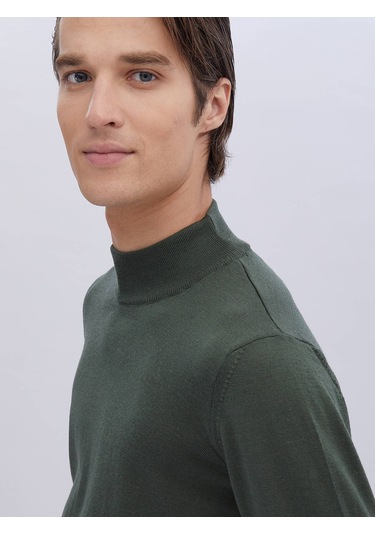 Kip Yeşil Yarım Balıkçı Yaka Düz Örgü Yün Karışımlı Triko Çok Renkli