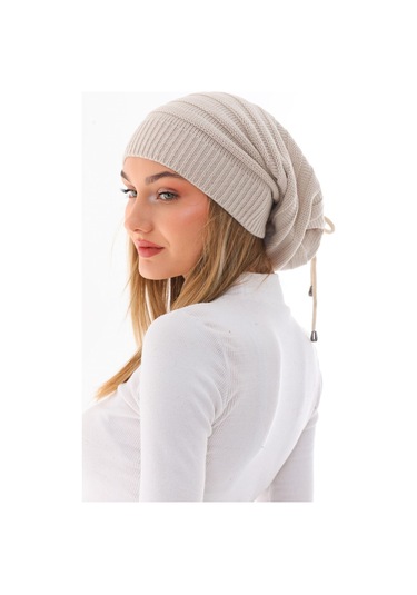 Kadın Ipli Taş Bere Taş