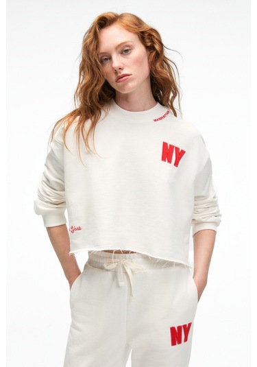 DELYRA Kadın Bisiklet Yaka Rahat Kesim Nakış Detaylı Ekru Sweatshirt