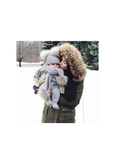 Geeksen Kış Çocukları İçin Yumuşak Akrilik Örgü Eşarp, Pom Pom Detaylı, Isınır Ve Şık, 110 Cm Uzunlukta Beyaz