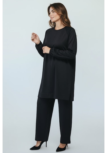 Kadın Tunik Önü Dikişli Altı Bantlı Pantolonun Beli Lastikli Önü Dikişli İkili Takım Siyah