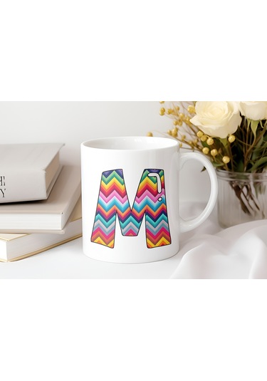 M Harfi Renkli Zigzag Desenli Kupa Bardak - Afrika Tarz Etnik Tasarım Kupa - Kişiye Özel Beyaz
