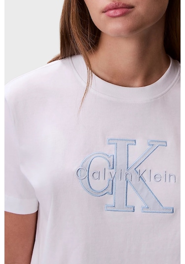 Calvin Klein Bayan T Shirt Lv047f829g Yaf Beyaz BEYAZ Calvin Klein Bayan T Shirt Lv047f829g Yaf Beyaz BEYAZ