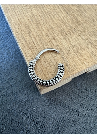 %100 316 L Cerrahi Çelik Antik Desen Kilitli Halka Piercing Gümüş