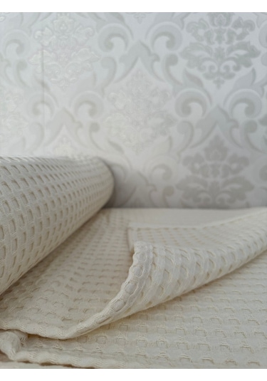 Premium %100 Pamuk Çift Kişilik Yazlık Pike, Yatak Örtüsü, Terletmez Kumaş Krem Renk 240x200cm Krem
