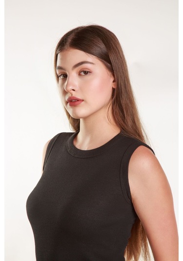 Kadın Siyah Fitilli Likralı Sıfır Kol Bisiklet Yaka Örme Atlet Tshirt Bluz Siyah