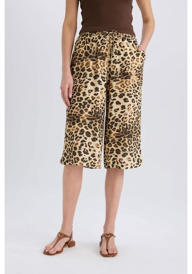 DeFacto Yüksek Esnek Belli Leopar Viskon Kapri I6823AZ25SMBK81 Siyah DeFacto Yüksek Esnek Belli Leopar Viskon Kapri I6823AZ25SMBK81 Siyah